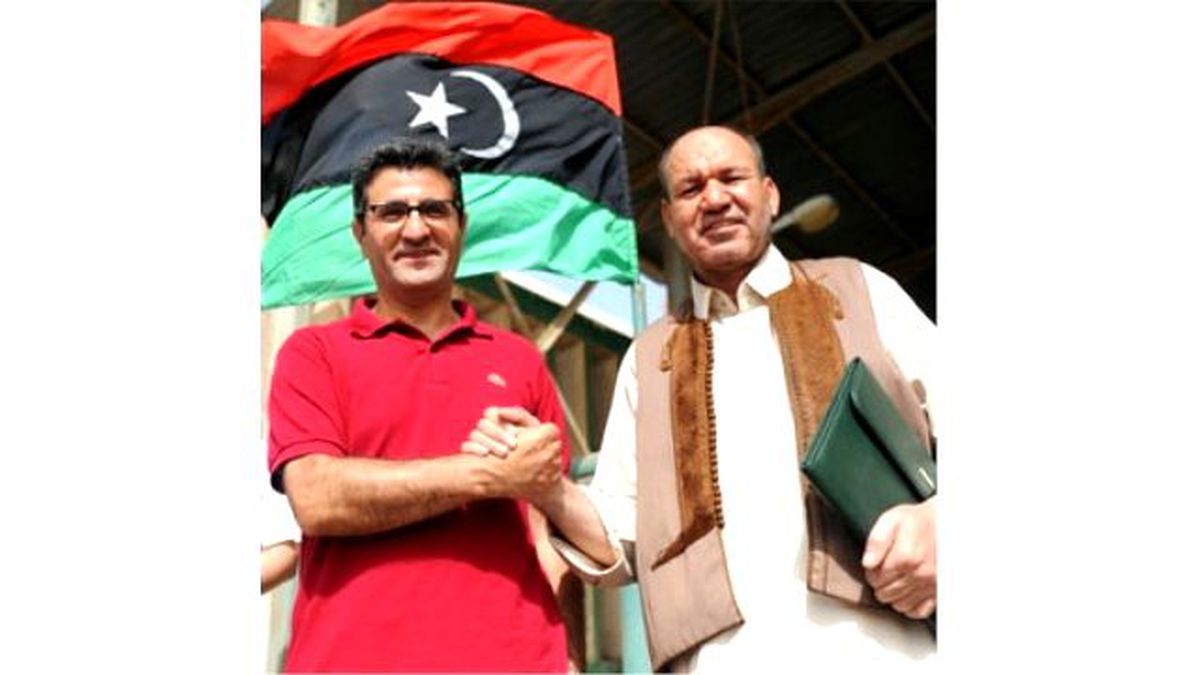 Libya\'nın Ankara Büyükelçiliği\'ndeki Burs Protestosu
