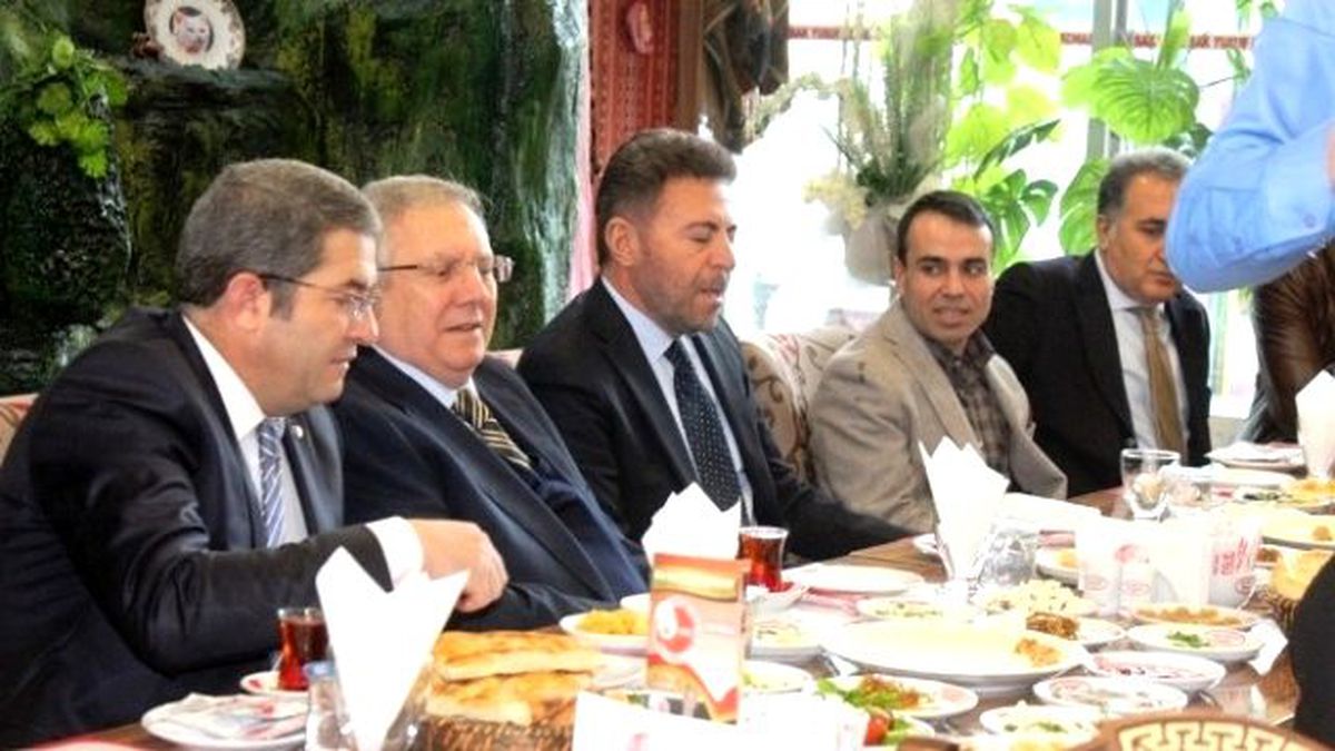 Aziz Yıldırım Van\'da
