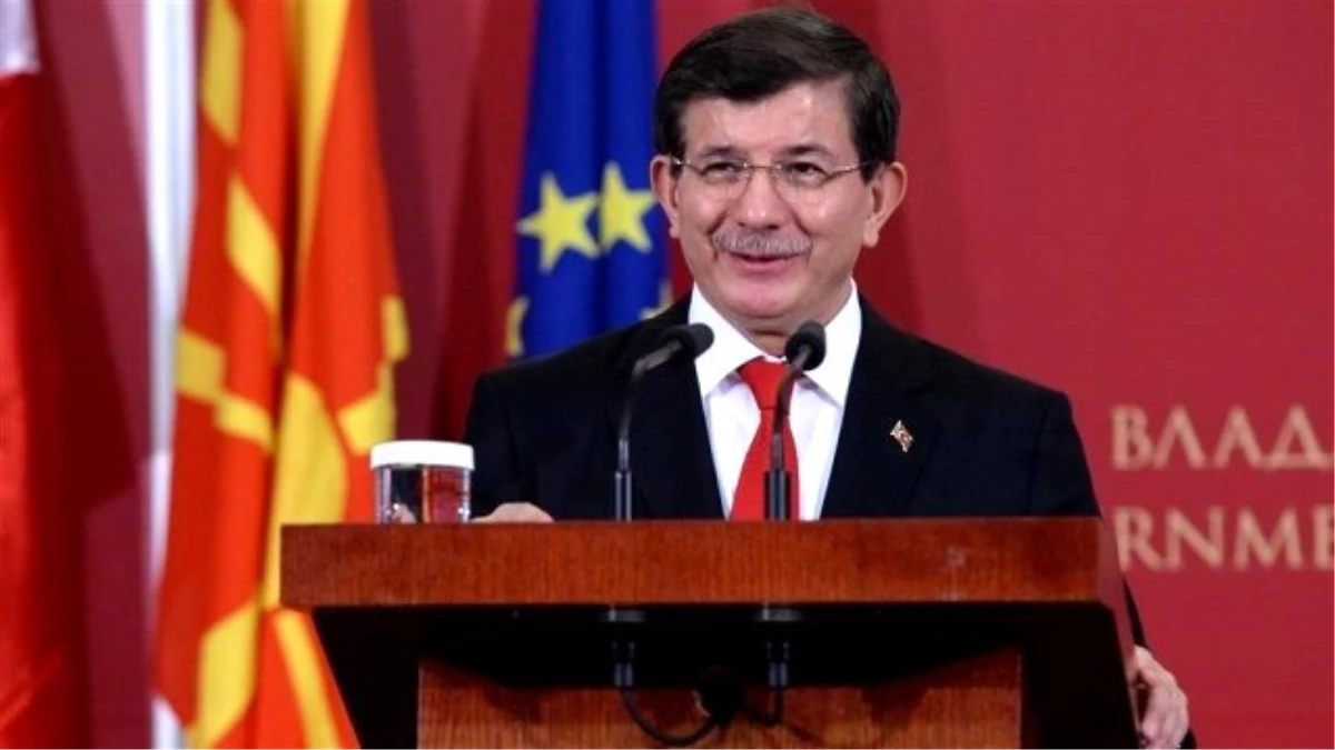 Başbakan Davutoğlu Makedonya\'da