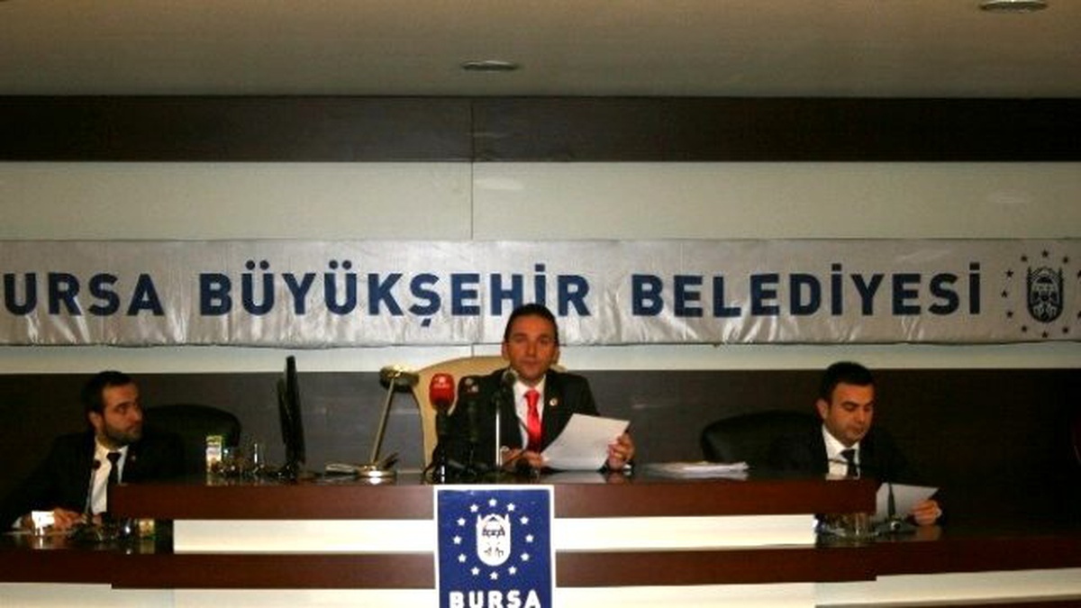 Büyükşehir Meclisi\'nde Stadyum Tartışması