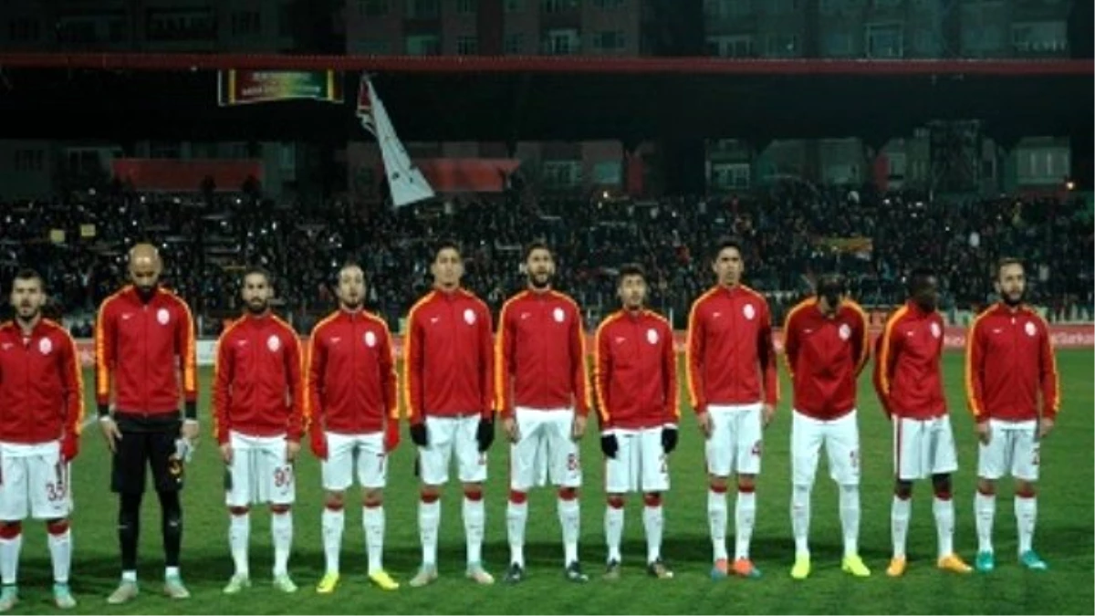 Galatasaray, Diyarbakır Büyükşehir Belediyespor\'u 4 Golle Geçti