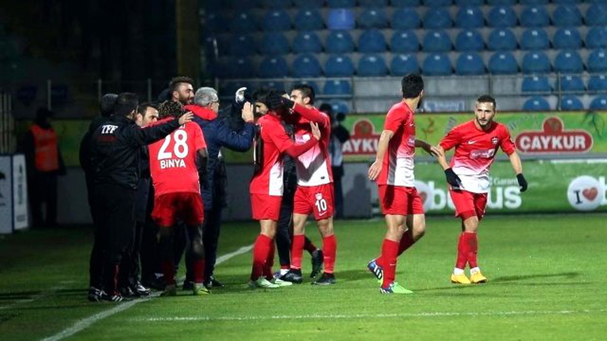 Gaziantep\'te Rize Galibiyetinin Sevinci Yaşanıyor