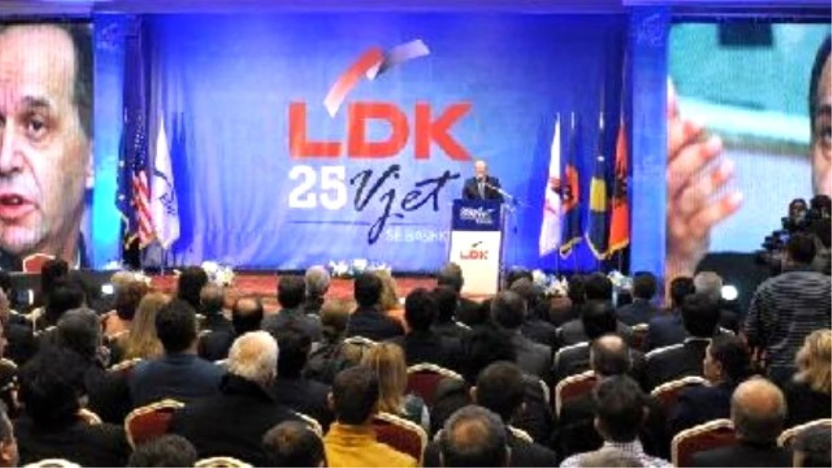 Kosova\'nın En Eski Partisi Ldk Kuruluşunun 25\'inci Yılını Kutladı