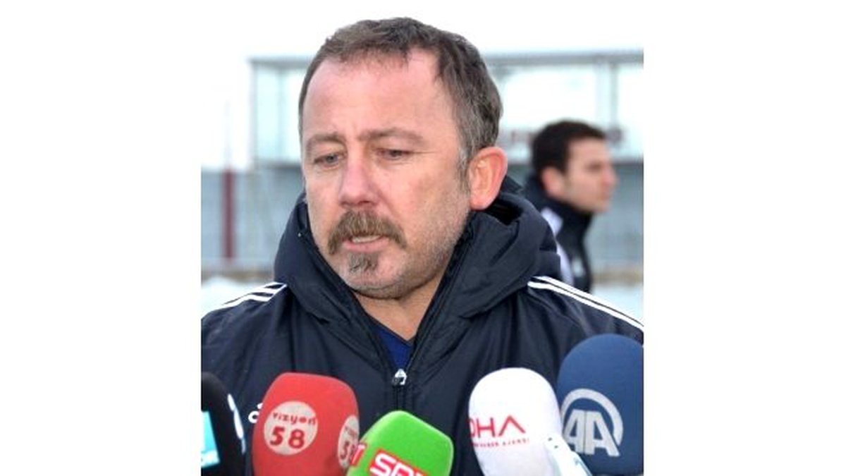Sergen Yalçın Sivasspor\'un Başında İlk İdmanına Çıktı