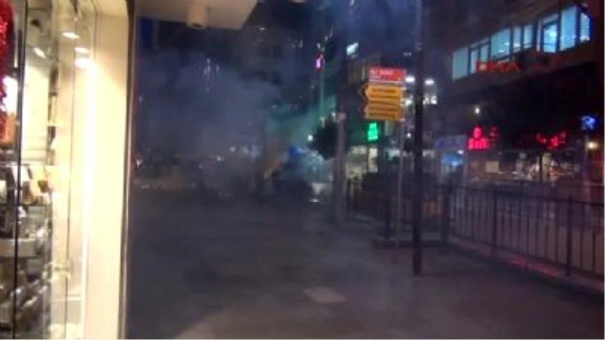 Devrimci Karargah Protestosunda Kadıköy Savaş Alanına Döndü