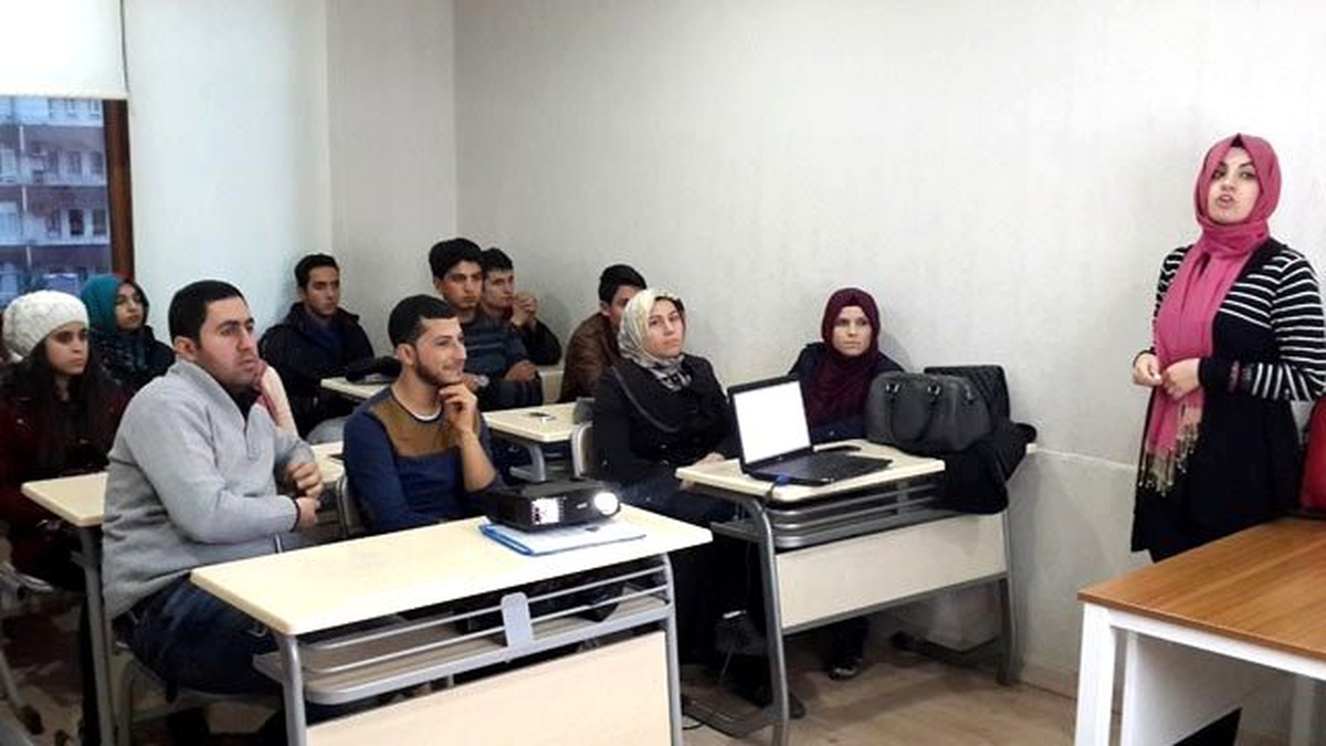 Gençlere Yönelik Sağlıklı Beslenme Semineri