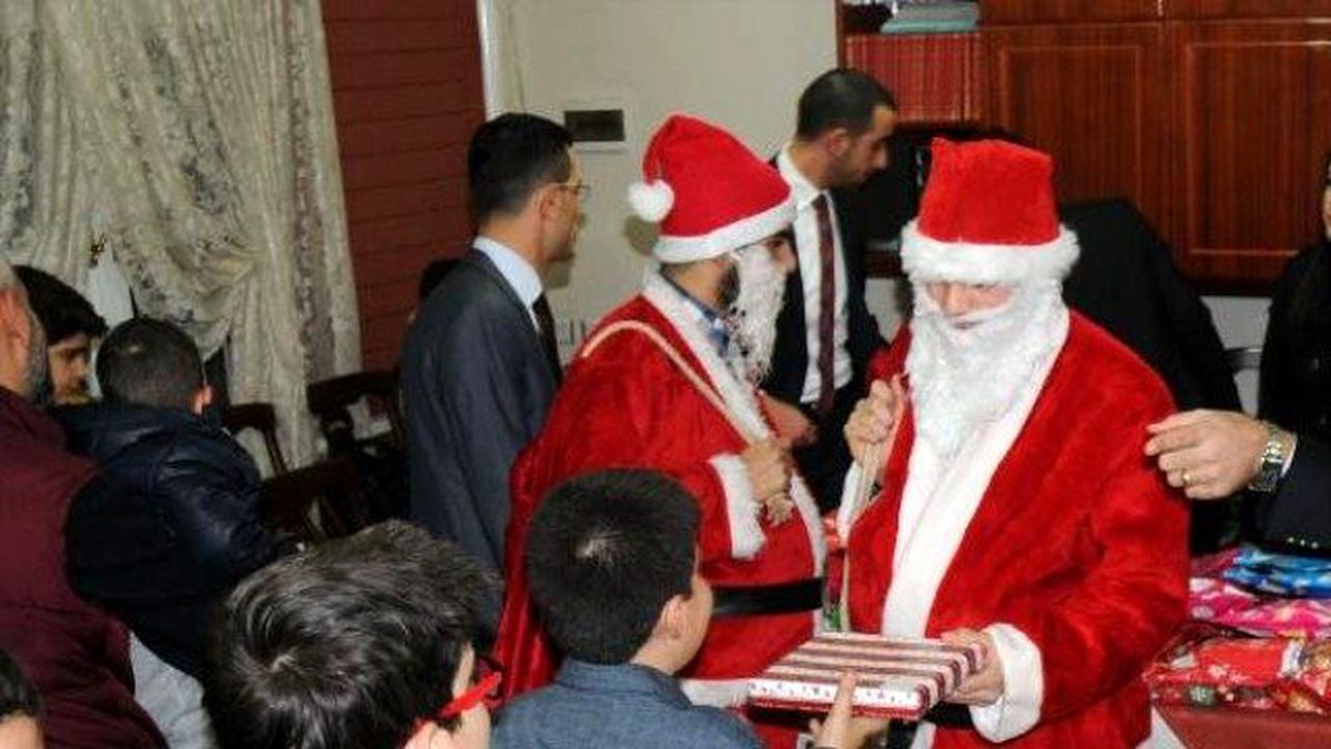İskenderun\'da Noel Kutlaması