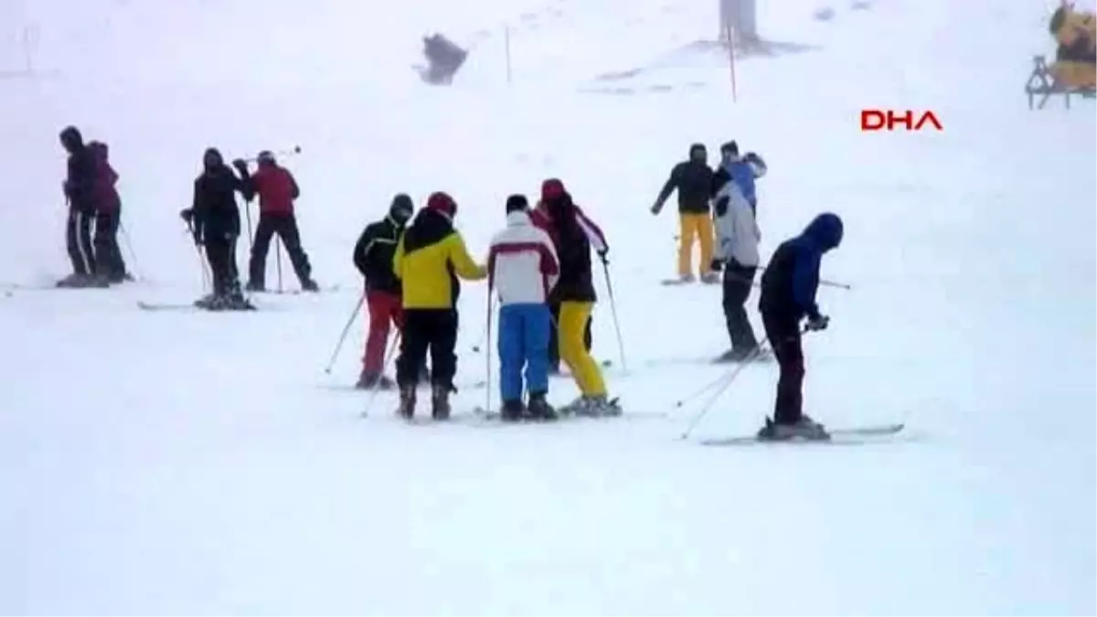 Kayseri Jandarma Arama Kurtarma Timi Kayak Sezonuna Hazır