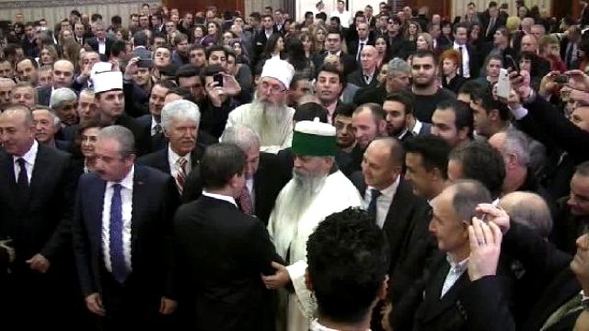 Makedonya\'daki Türk Öğretmenler; Türkçe Kitabımız Yok