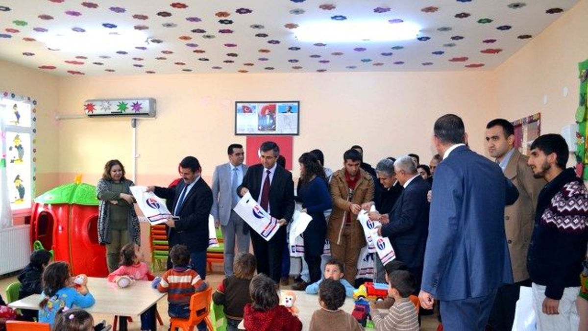 Oğuzeli MYO Öğrencileri Nizip Konteynır Kenti\'ni Ziyaret Etti