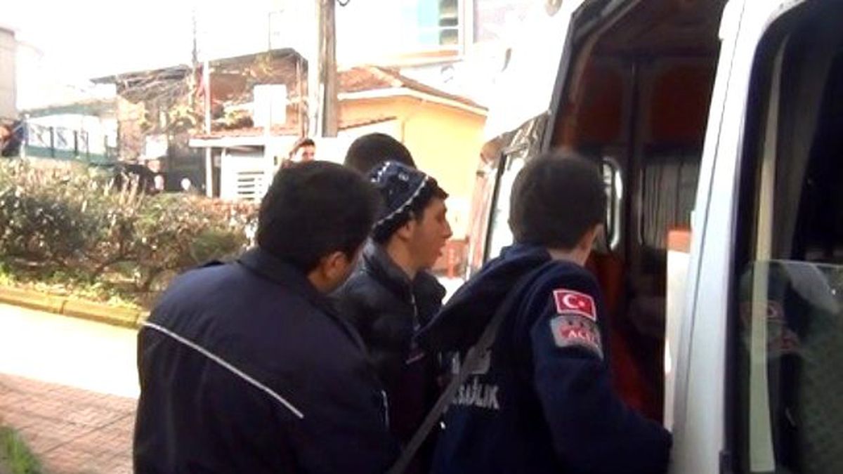 "Size O Bonzaiyi Verenin Allah Evini Yıksın"