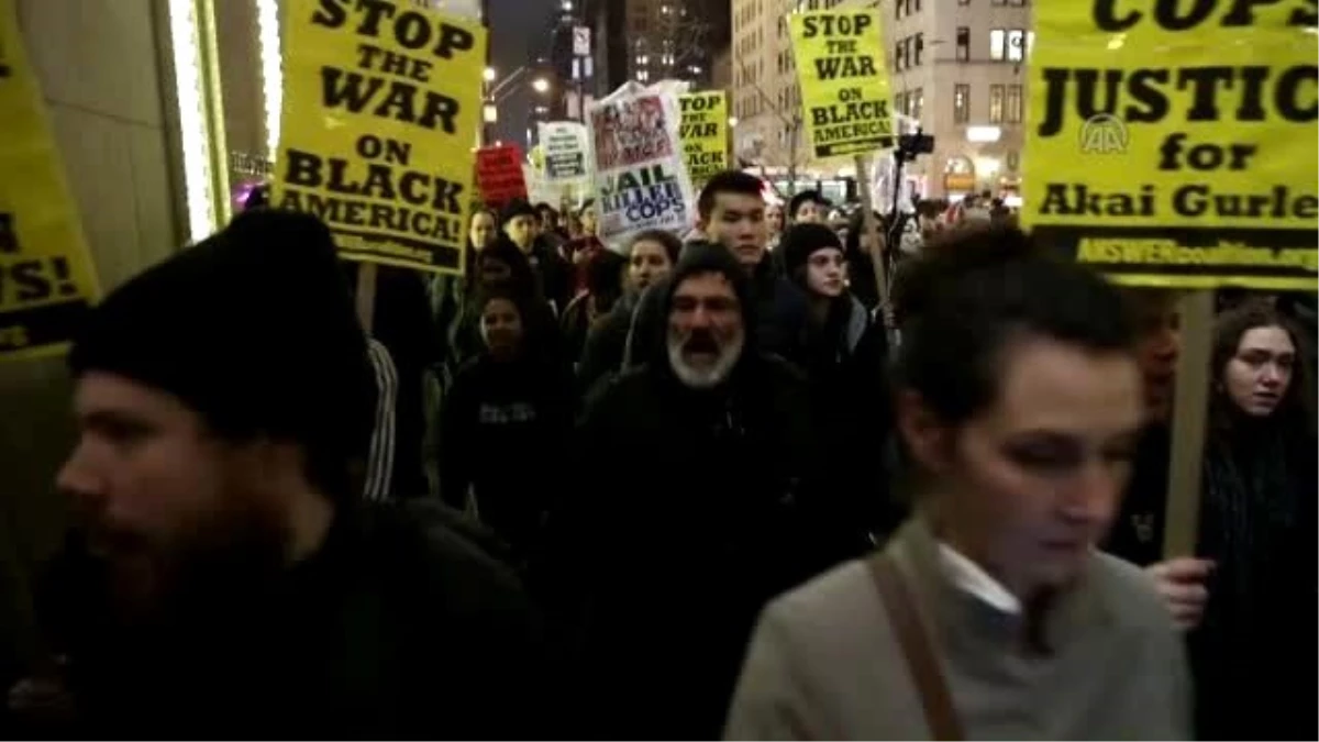 New York\'ta Polis Karşıtı Gösteri