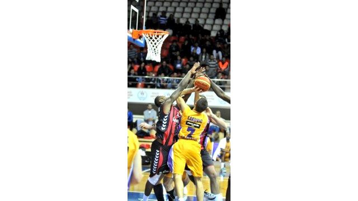 Royal Halı Gaziantep - Uşak Sportif: 84-81