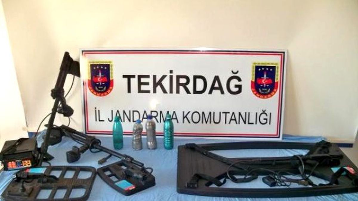 Tekirdağ\'da Civa ve Tarihi Eser Operasyonu