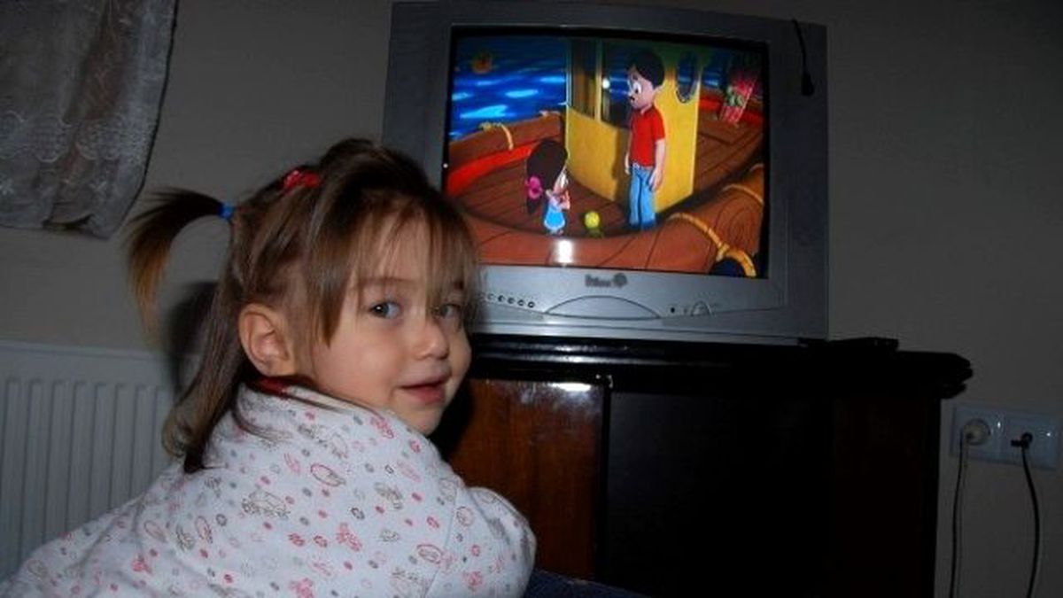Televizyon, Uygun Mesafeden İzlenmediğinde Gözün Düşmanı Gibi