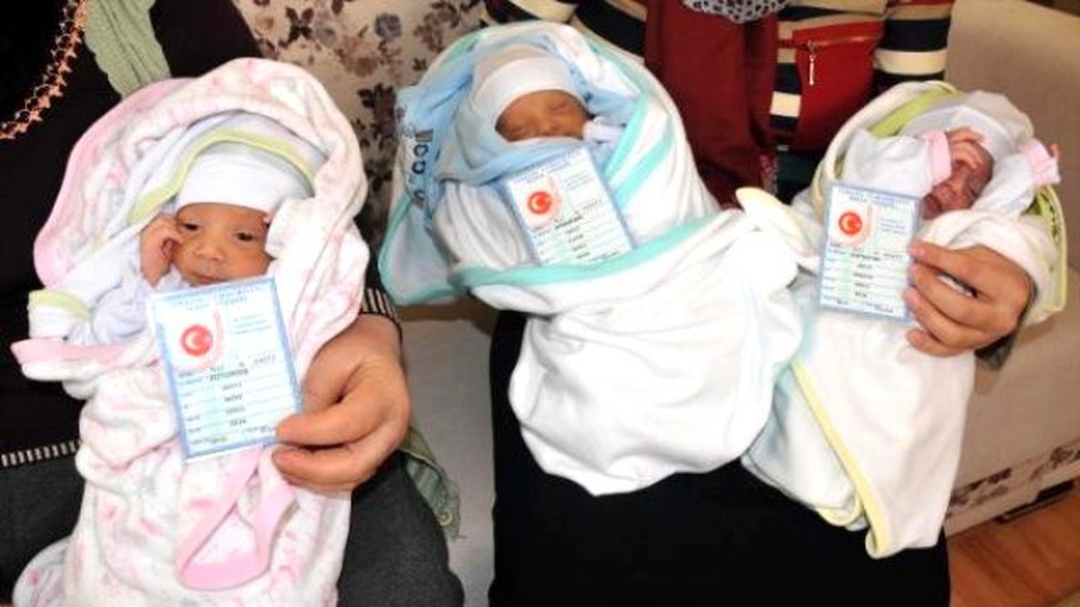 Üçüzleri Recep, Tayyip, Erdoğan İçin Cumhurbaşkanı\'ndan Destek İstedi