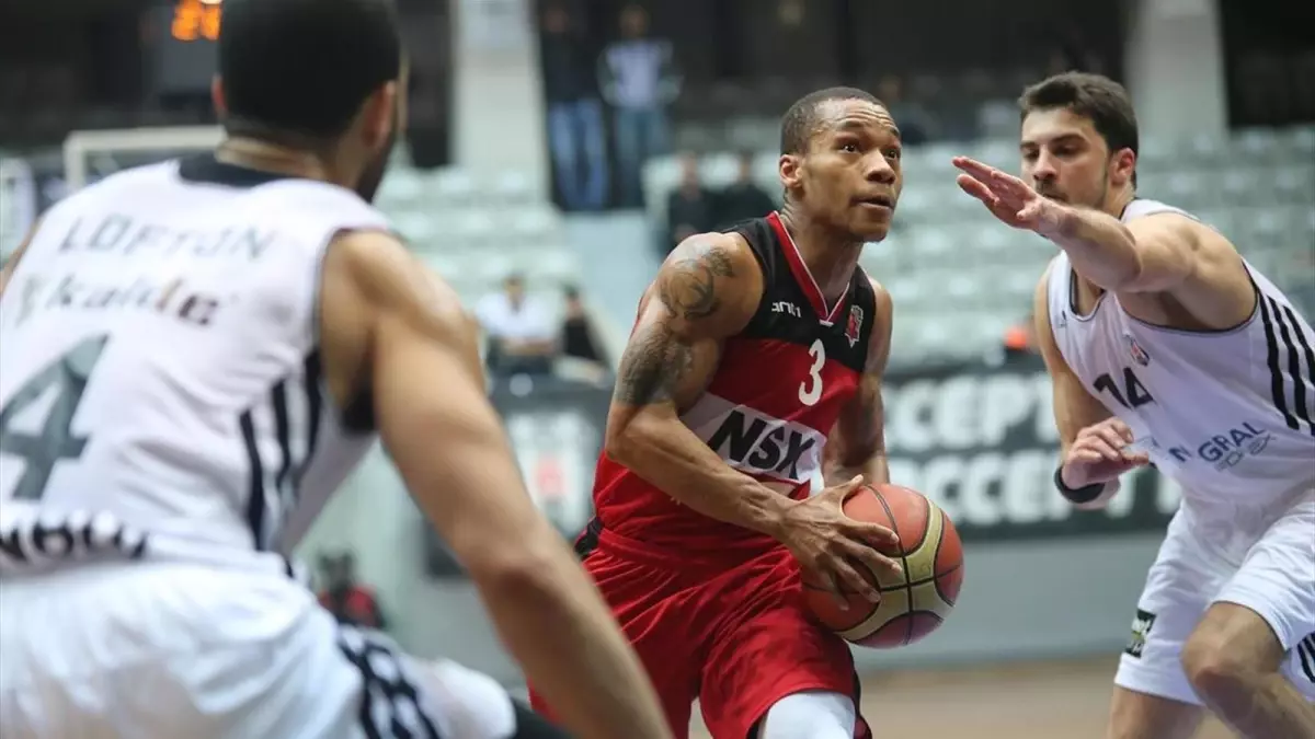 Beşiktaş Integral Forex Eskişehir Basket\'i Rahat Geçti