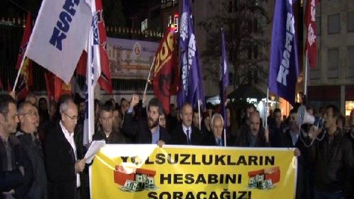 Beyoğlu\'nda 25 Aralık Operasyonu İçin Eylem