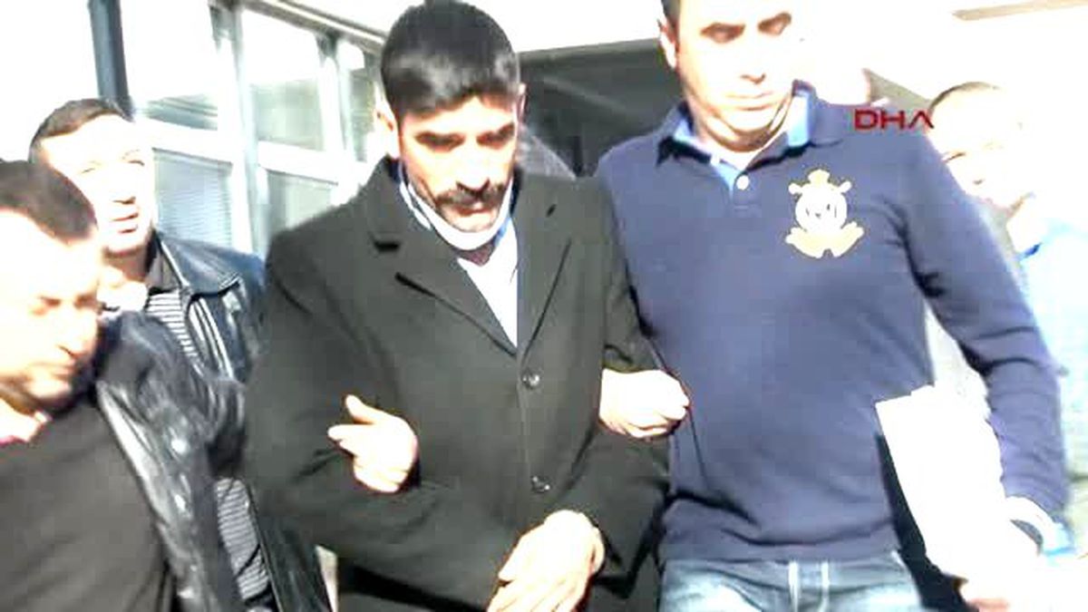 \'Altınlarınız Çalıntı\' Yalanıyla 70 Bin Liralık Altın Çaldılar