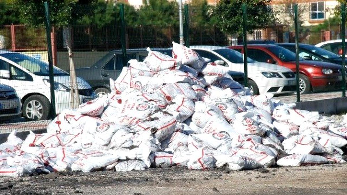 Didim Sydv Kömür Yardımlarını Sürdürüyor