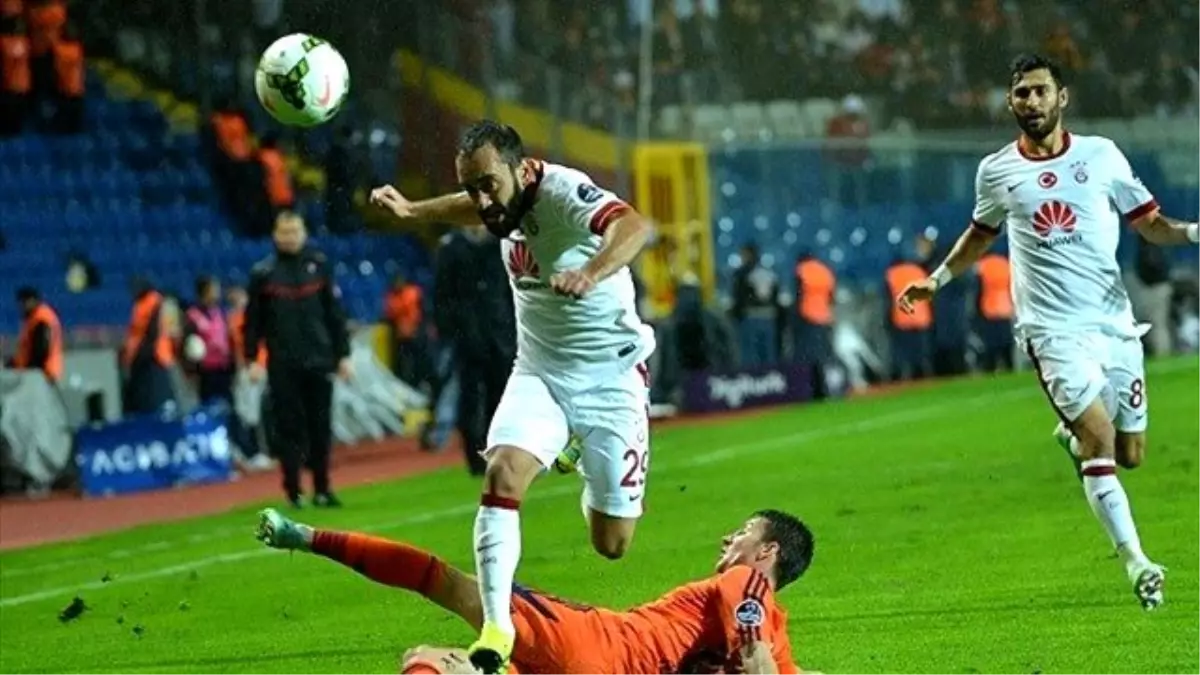 Galatasaray Yeni Sol Bekini Buldu