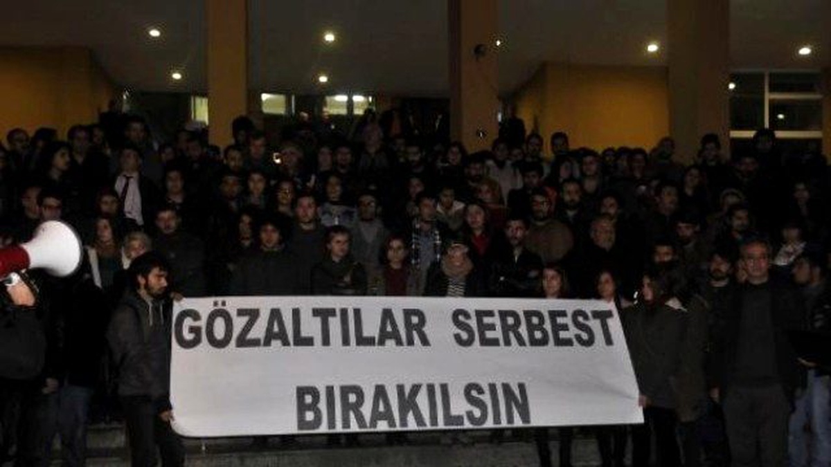 Gözaltına Alınan 17 Öğrenci Serbest Bırakıldı