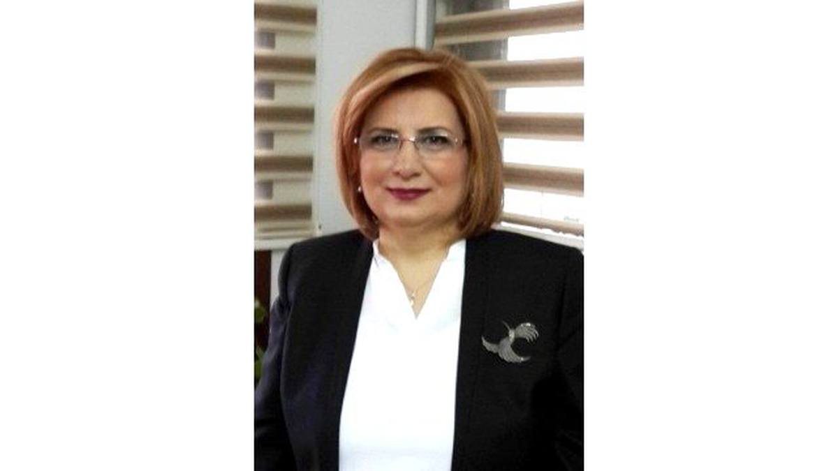 Gül Taner: "Yurtdışına İş İçin Giden Tatil Yapmadığını Bilmeli"