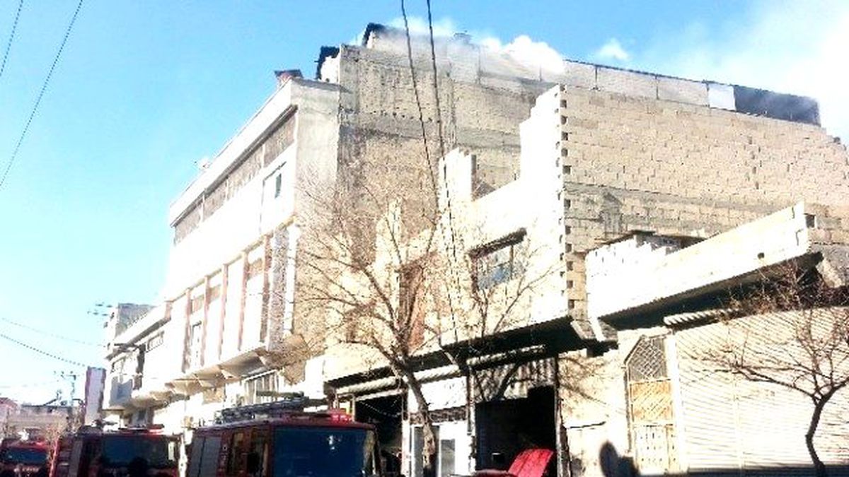 İtfaiye 400 Bin Dolarlık Malzemeyi Kül Olmaktan Kurtardı