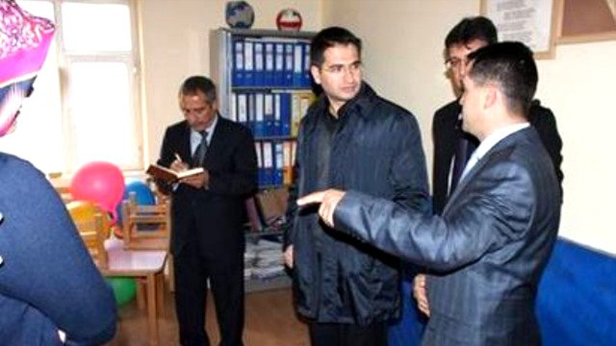 Özalp Kaymakamı Çiçek, Okulları Ziyaret Etti