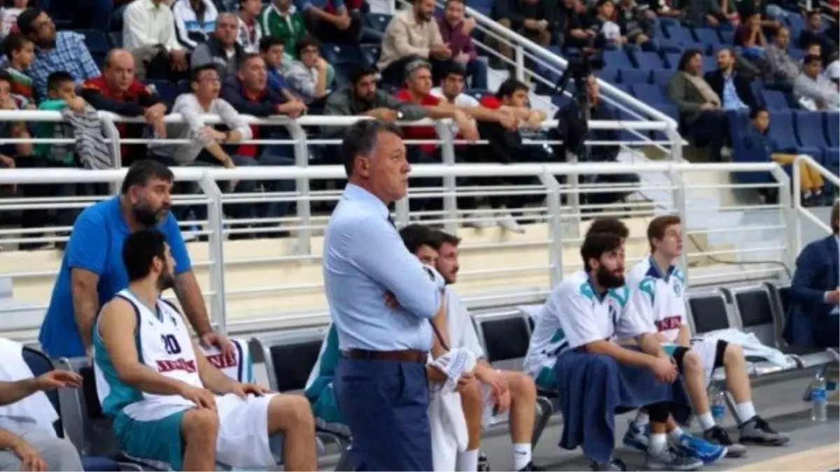 Sinpaş Denizli Basket\'te Galibiyet Serisi Mutluluğu