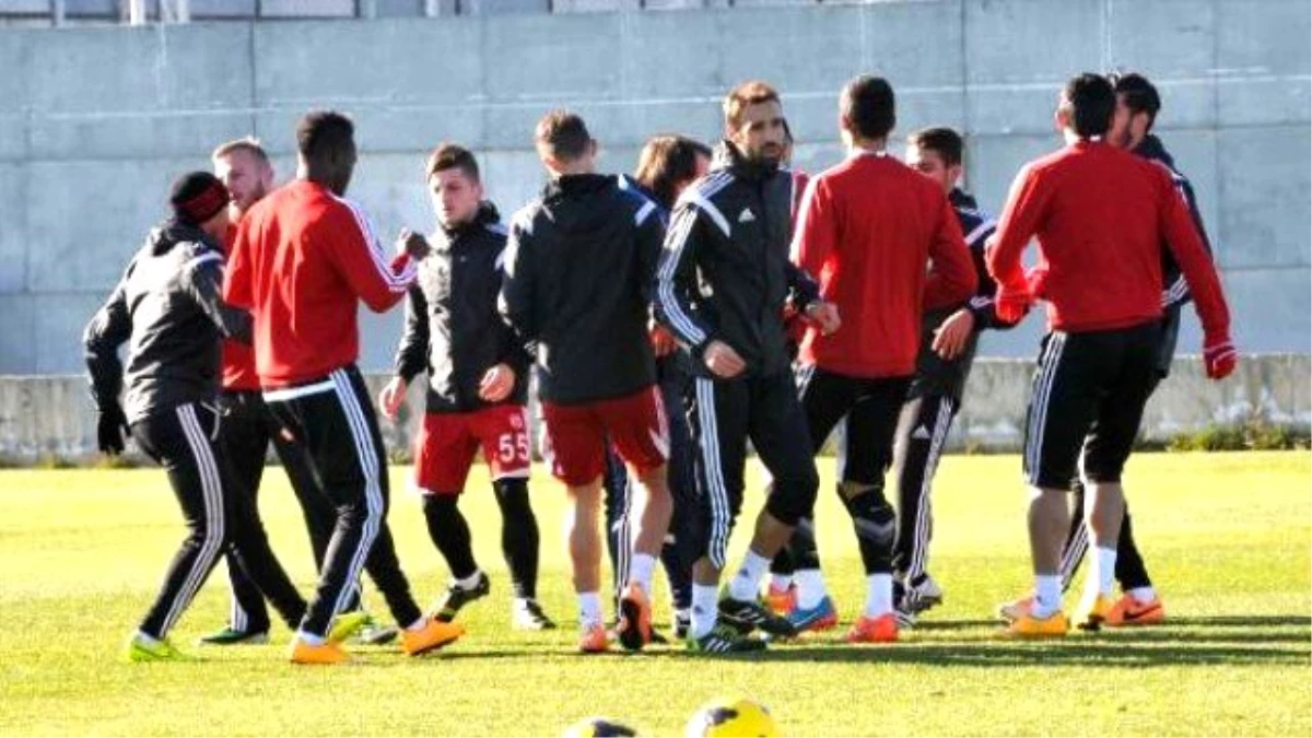 Sivasspor, Kasımpaşa Maçına Hazırlanıyor
