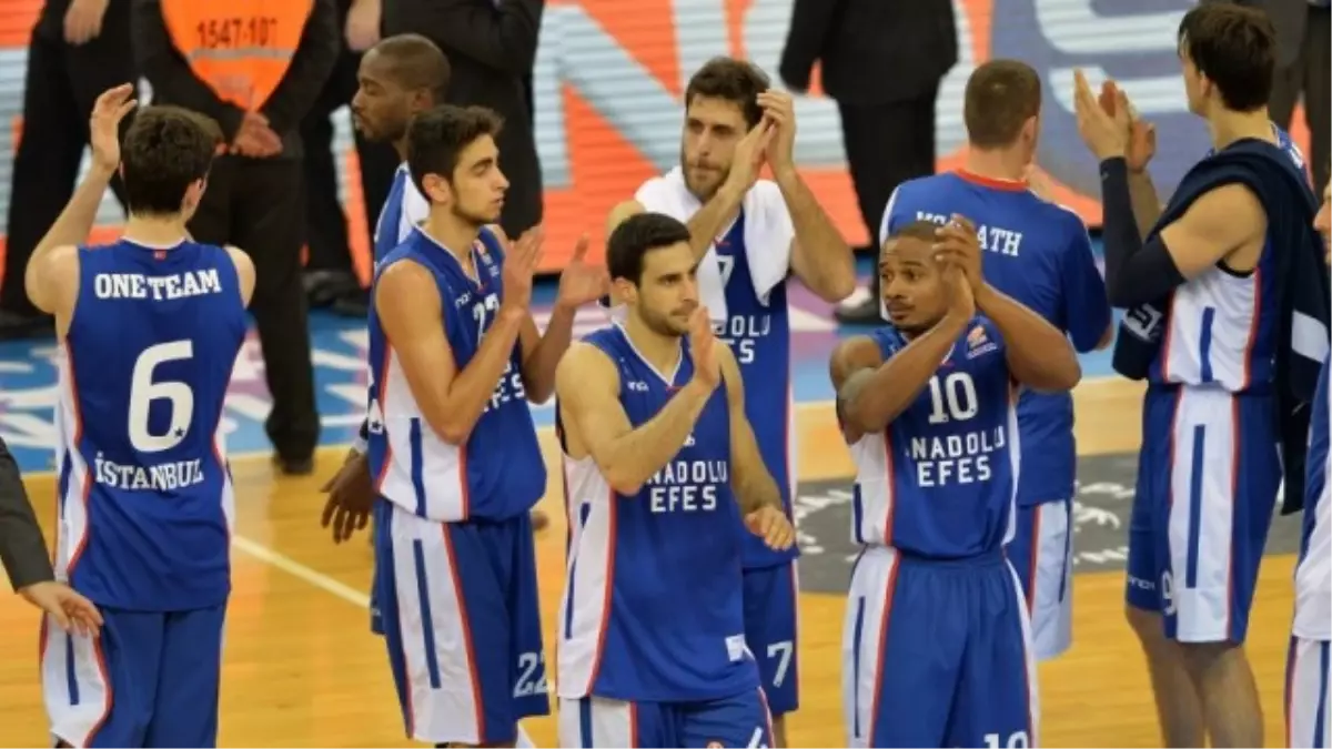 Anadolu Efes: 73 - Darüşşafaka Doğuş: 72