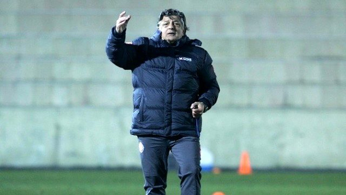 Yılmaz Vural, Osmanlıspor\'la İlk Antrenmanına Çıktı