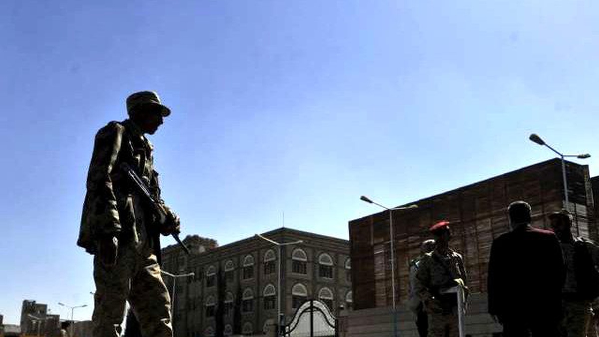 Yemen\'de İstihbaratçı General Kaçırıldı