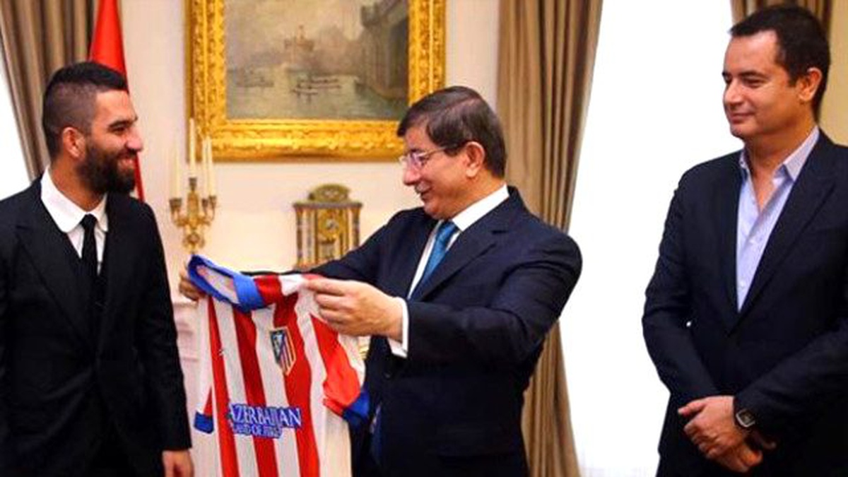 Arda\'nın Erdoğan Esprisi Kırdı Geçirdi!