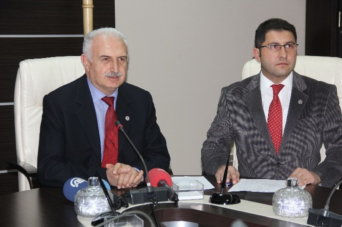 Atatürk Üniversitesi Atademix ile Ücretsiz Eğitimlere Başlıyor