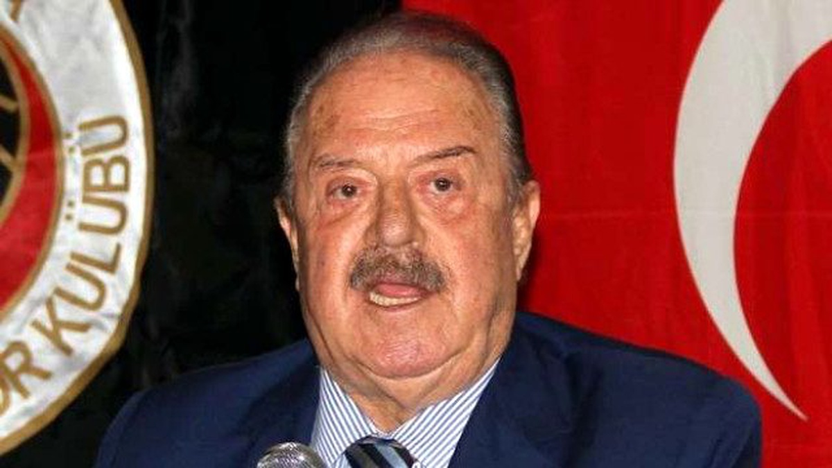 Cavcav: Milletin Alnında Galatasaray Diye Bir İbare Yazmıyor