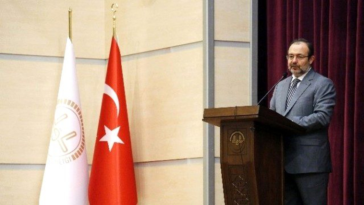 Diyanet İşleri Başkanı Görmez: "Müftü Şehrin Dini, Manevi, Ahlaki ve Kültürel Hayatını Ayakta Tutan...