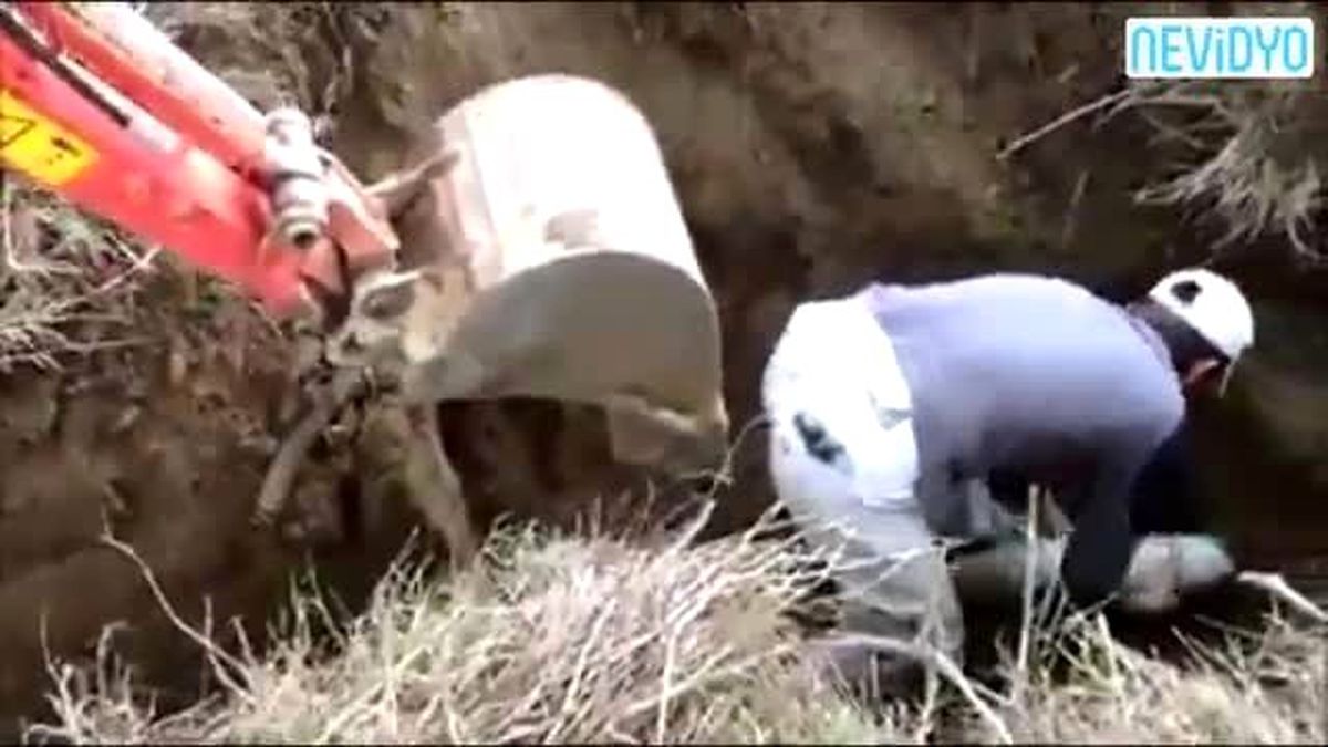 Görüntüler Türkiye\'den! Ekskavatör ile Şaka Yaptı!