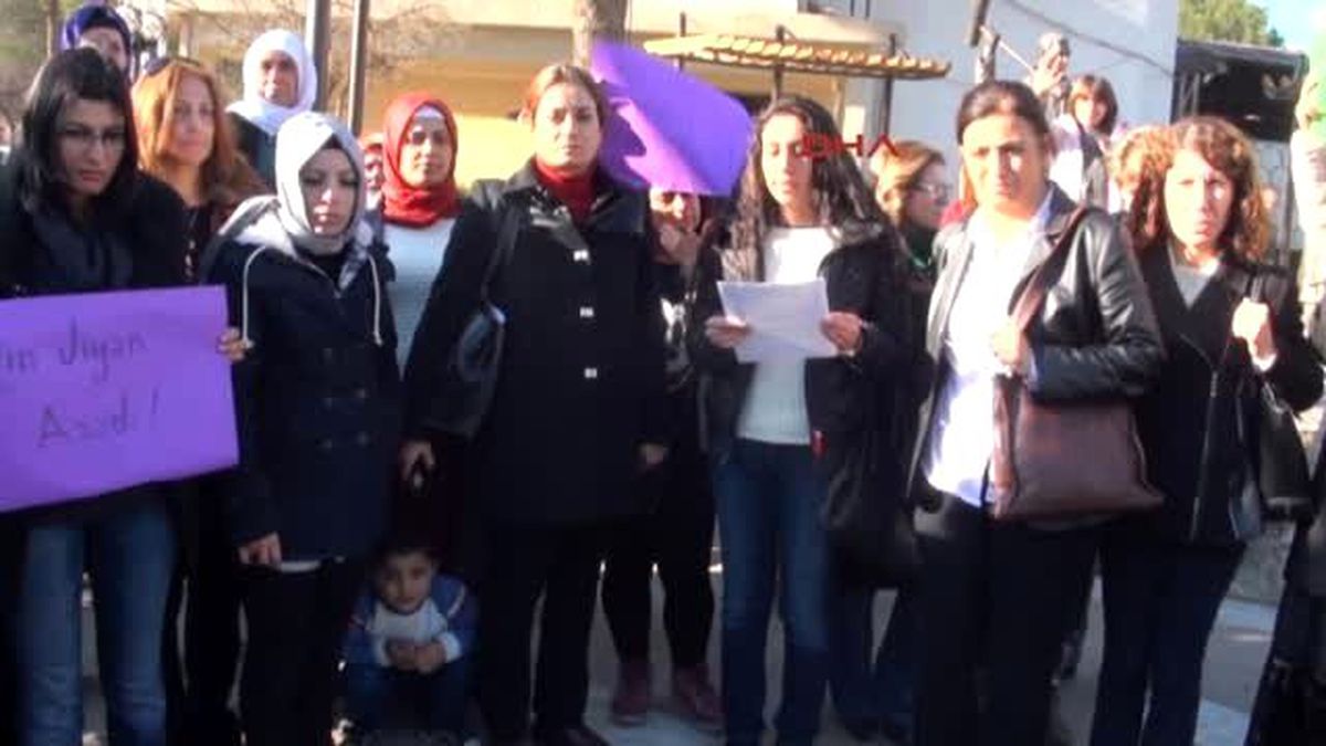 Hilvan\'da Kadınlardan Protesto