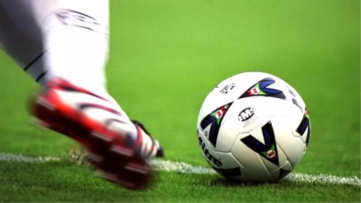 İngiltere\'de \'Alkol Firmalarına Sponsorluk Yasağı\' Çağrısı