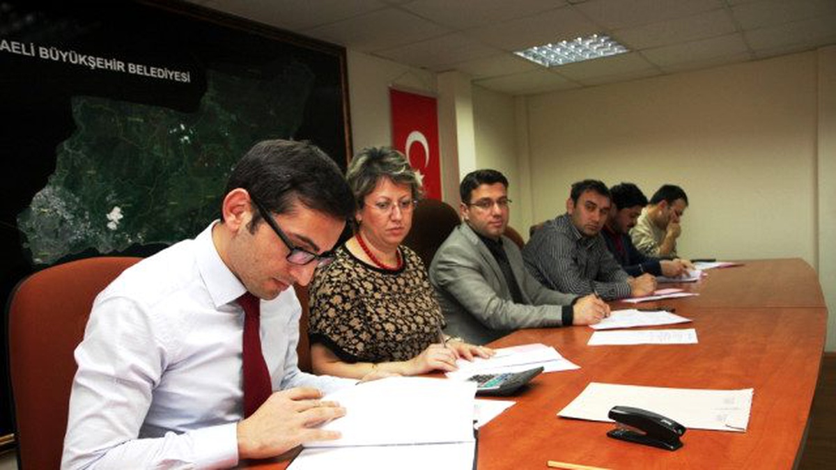 İş Makinesi Kiralama Ihalesi Yapıldı