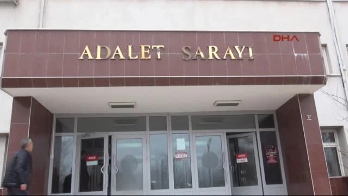 Kırıkkale Erdoğan\'a Kına Gönderen Şehit Babası Hakim Karşısında