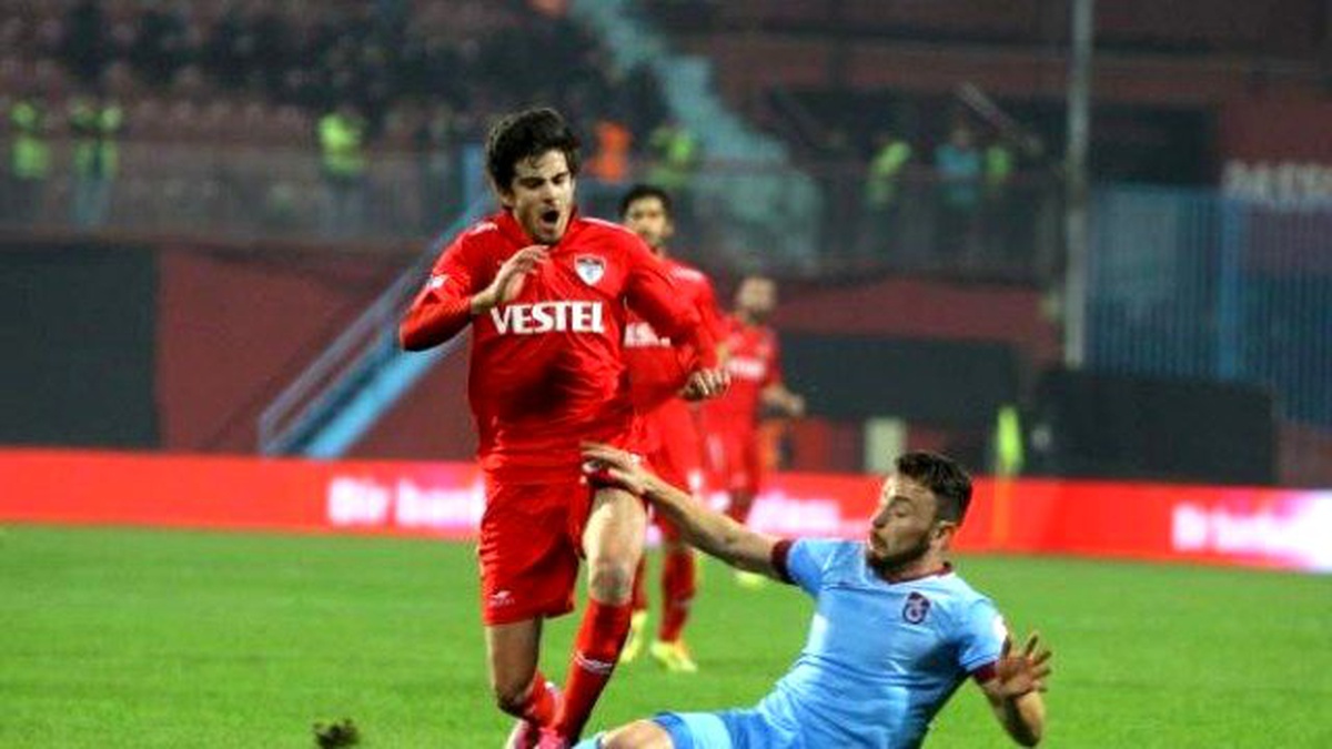 Manisaspor\'da 9 Gole Tepki: Gençlerle Çıktık Rencide Ettiler