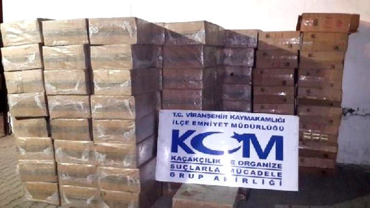 Viranşehir\'de Kaçak Sigaraya 3 Gözaltı