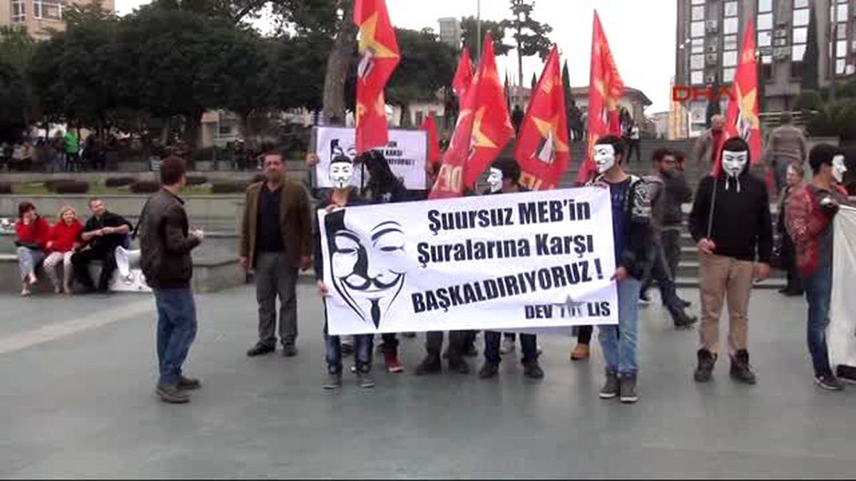 Antalya Devrimci Liselilerden \'Şura\' Protestosu