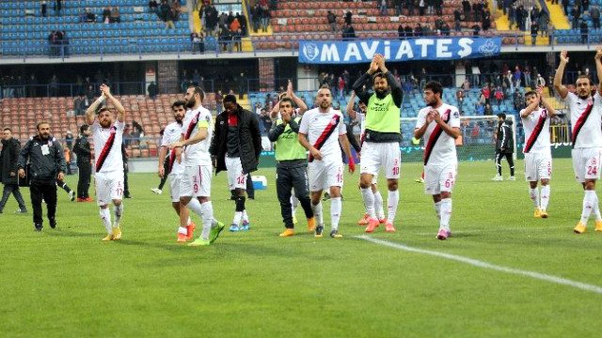 Balıkesirspor Deplasmanda İlk Kez Kazandı