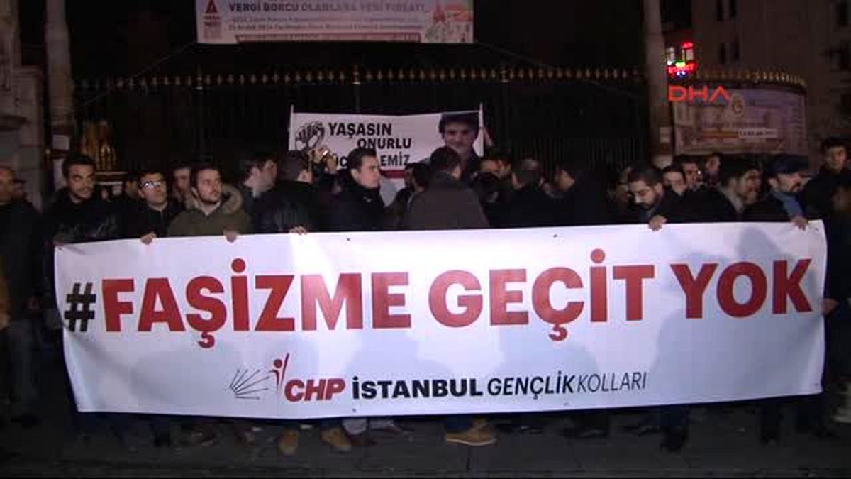 CHP\'li Gençlerden M.e.a.\'ya Destek Eylemi