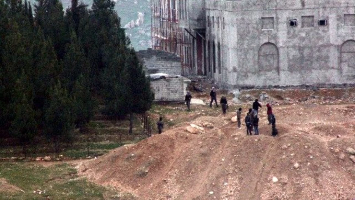 Cizre\'de Olaylı Gece: 2 Ölü, 3 Yaralı