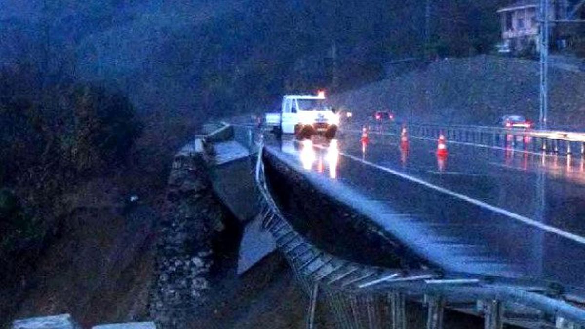 Duble Yolun İstinat Duvarı Çöktü